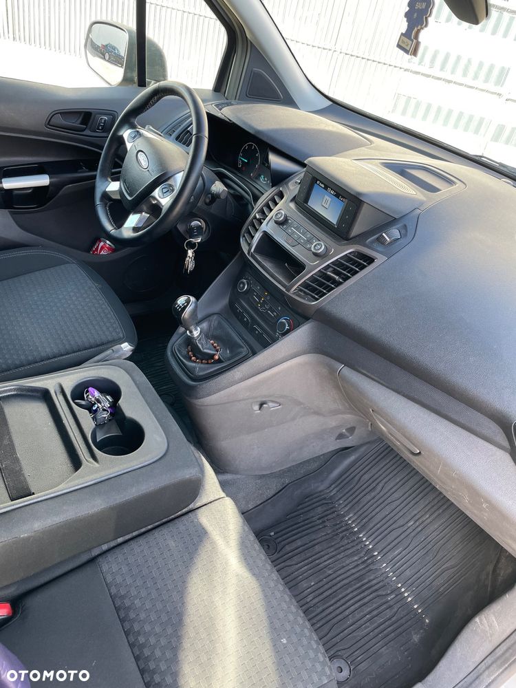 Ford Transit connect - 7