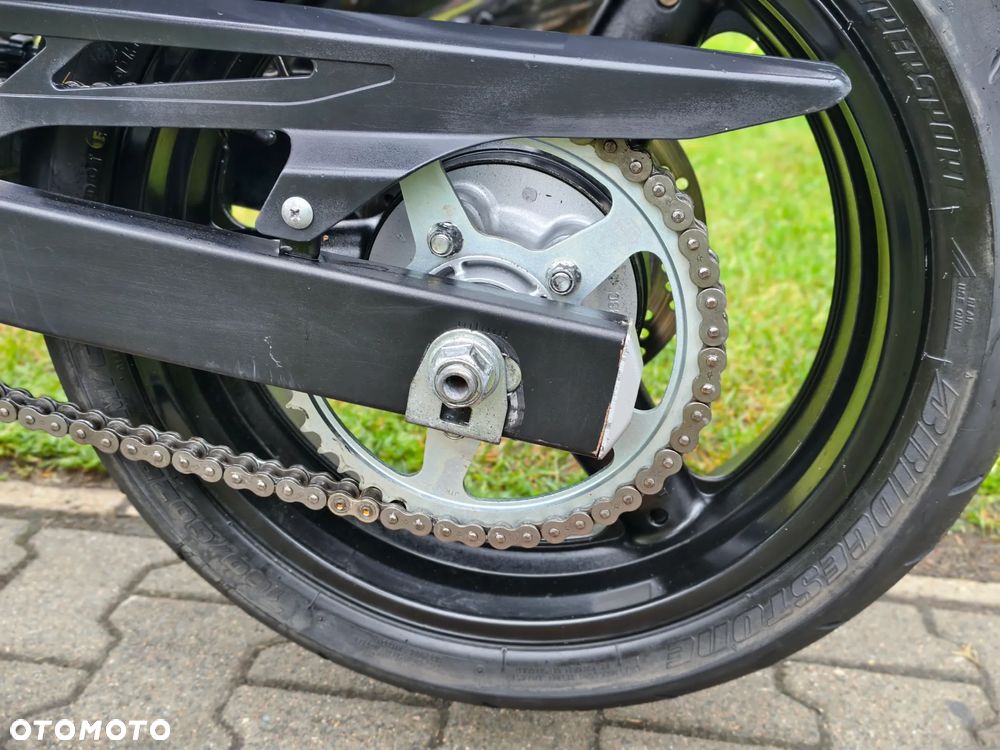 Suzuki Bandit - 22