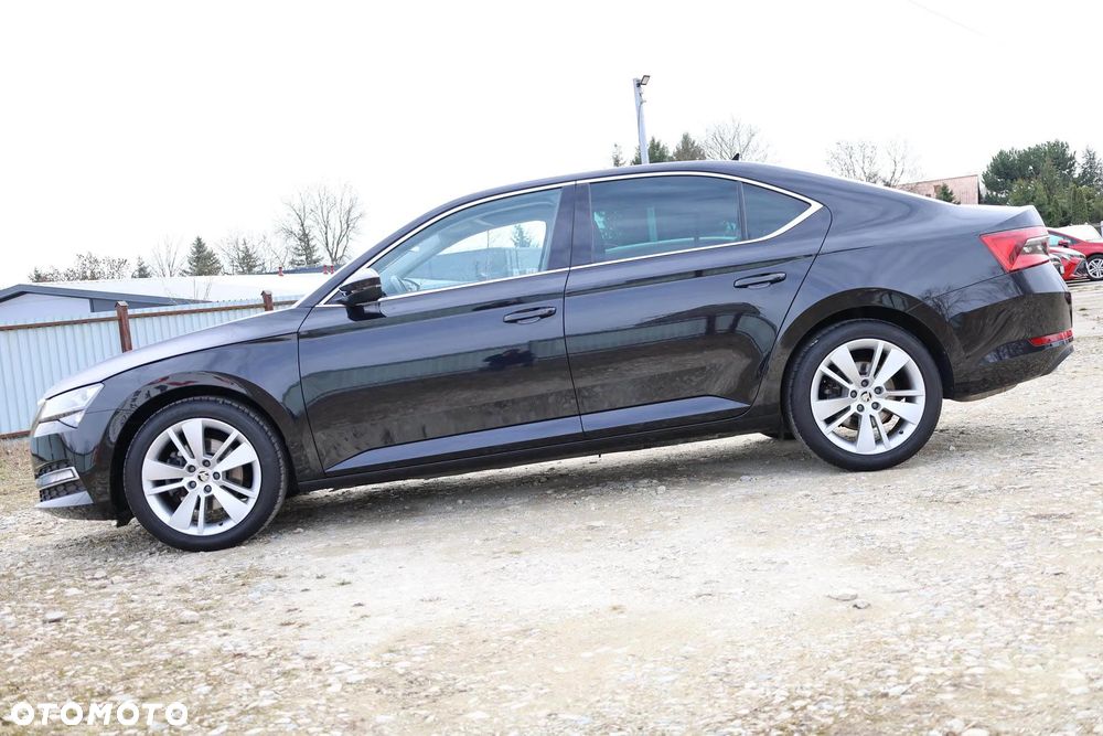 Skoda Superb 2.0 TSI Style DSG - 9