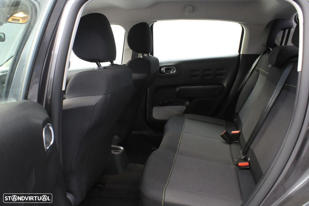 Citroën C3 1.2 PureTech Plus - 24