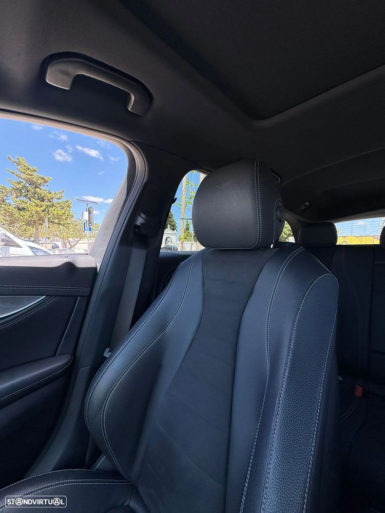 Mercedes-Benz E 300 de 4Matic T 9G-TRONIC AMG Line - 27