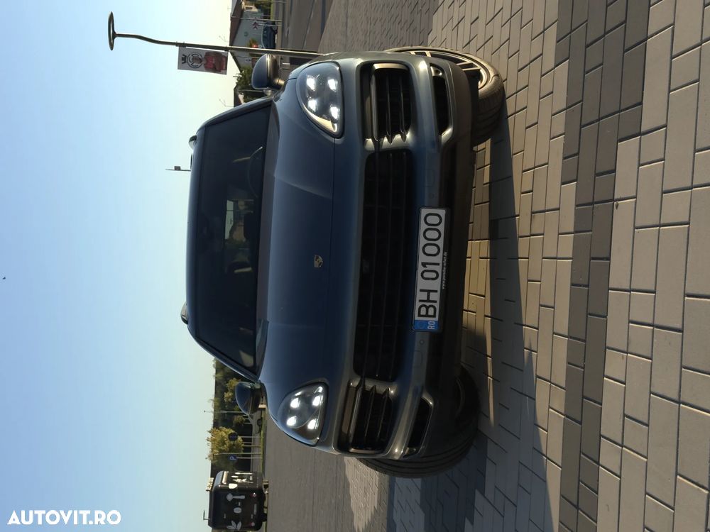 Porsche Cayenne S Tiptronic S - 5
