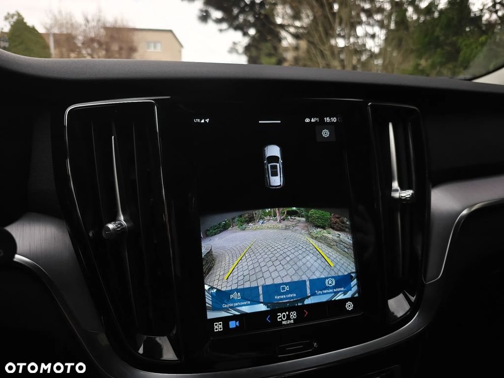 Volvo V60 B4 D Momentum Pro - 26