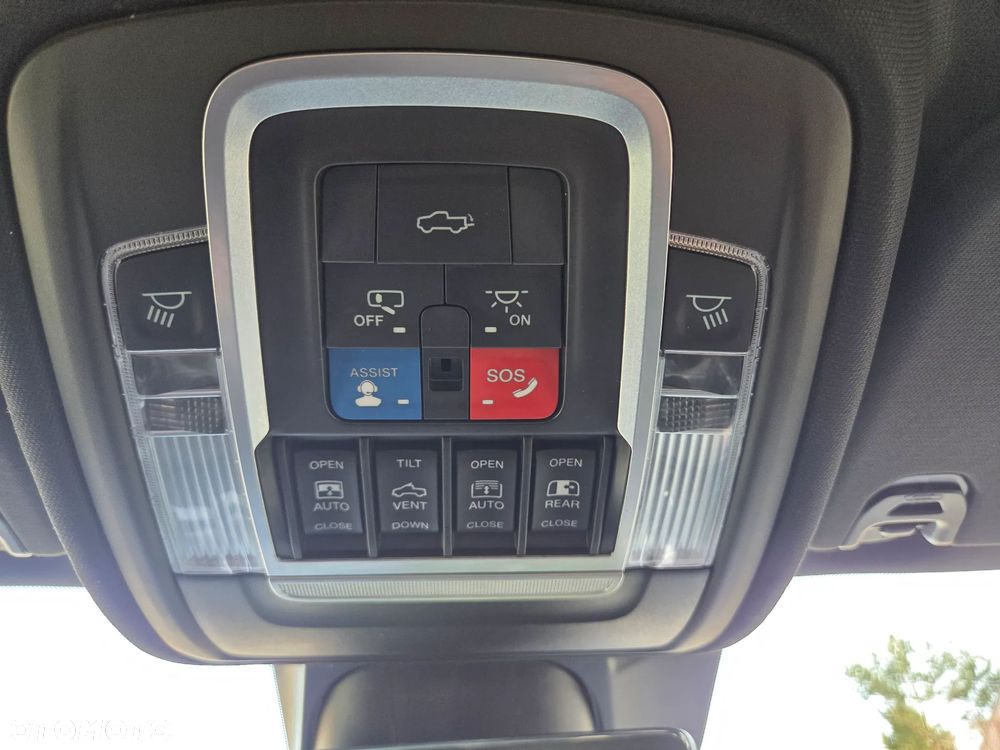 RAM 1500 5.7 Crew Cab Longbed Laramie Black - 6