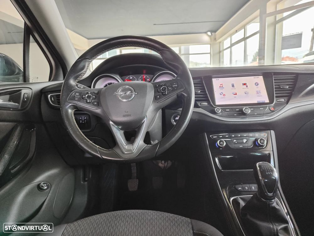 Opel Astra Sports Tourer 1.4 T Dynamic Sport - 34