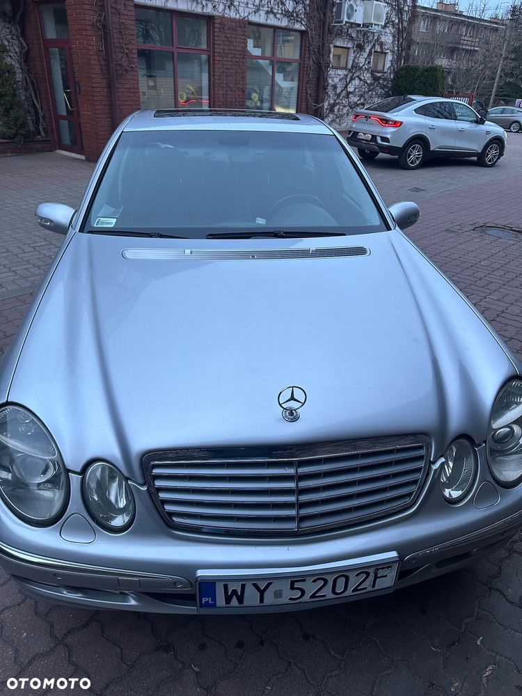 Mercedes-Benz Klasa E - 2