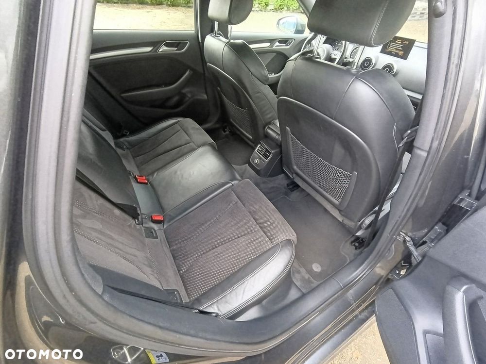 Audi A3 Sportback - 31