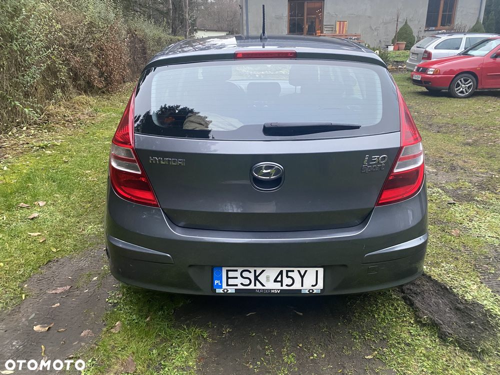 Hyundai I30 2010 photo 5
