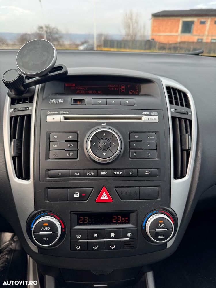 Kia Ceed Cee'd 1.6 DSL CITY - 10