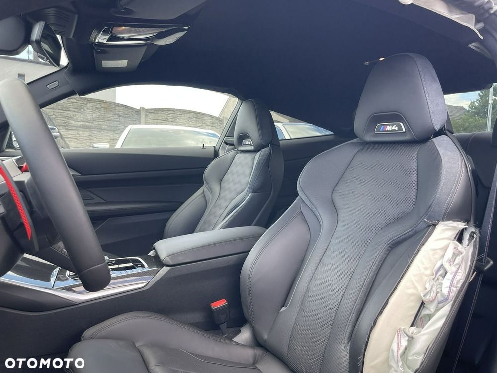 BMW M4 Competition M xDrive - 16