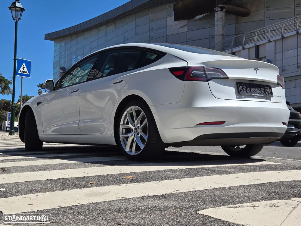 Tesla Model 3 Long-Range RWD - 8