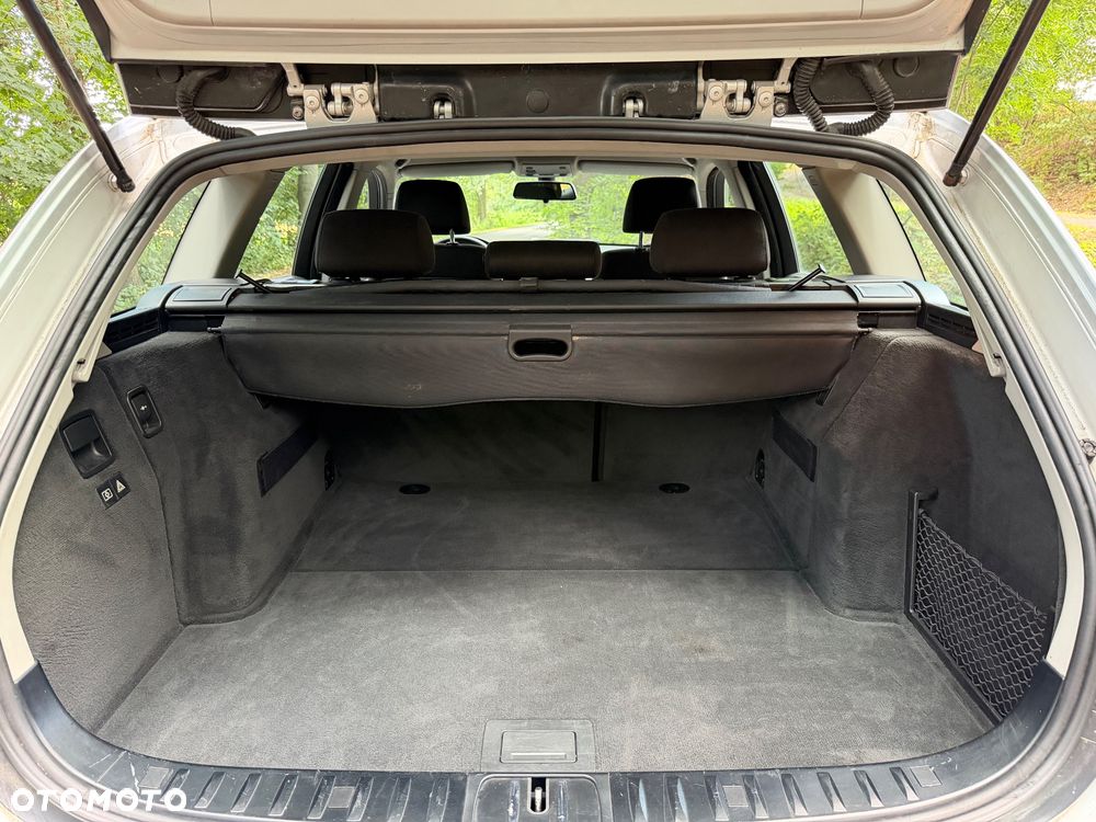 BMW Seria 3 320d DPF - 23