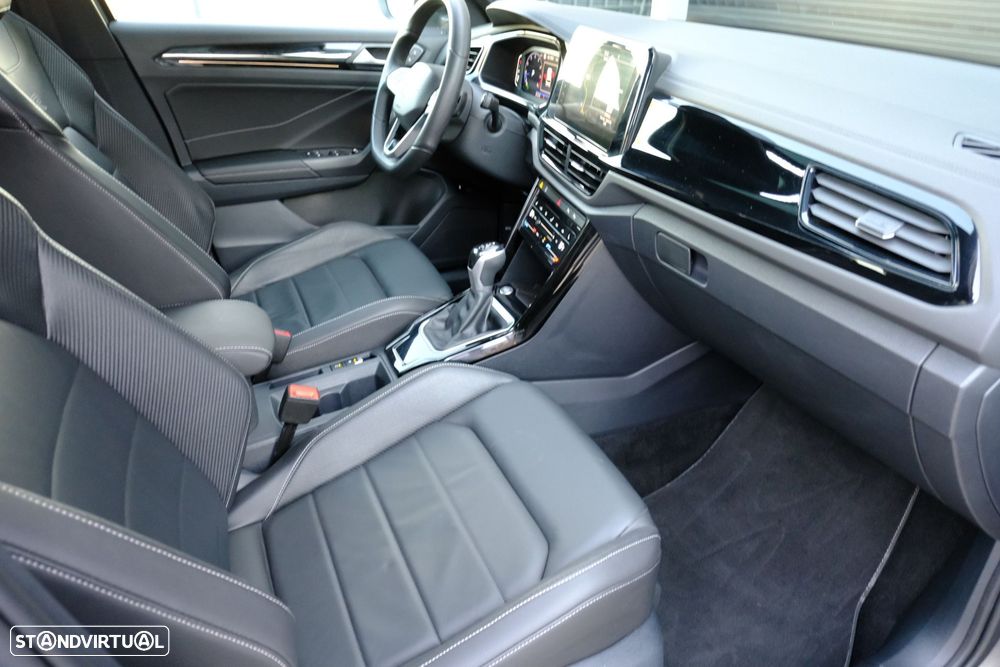 VW T-Roc 1.5 TSI R-Line DSG - 14