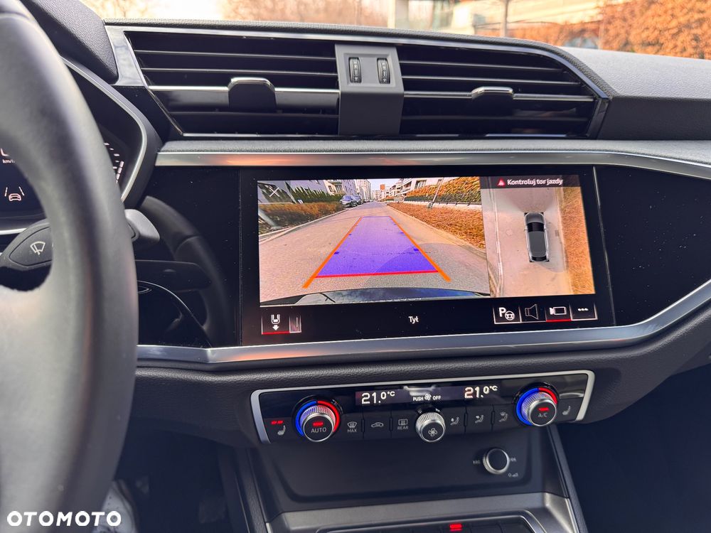Audi Q3 35 TFSI S tronic - 8