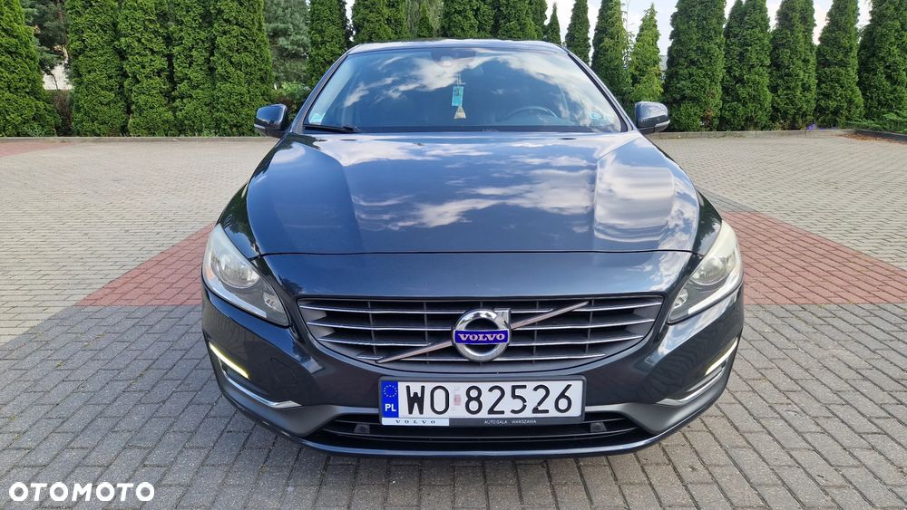 Volvo S60 D3 Momentum - 8