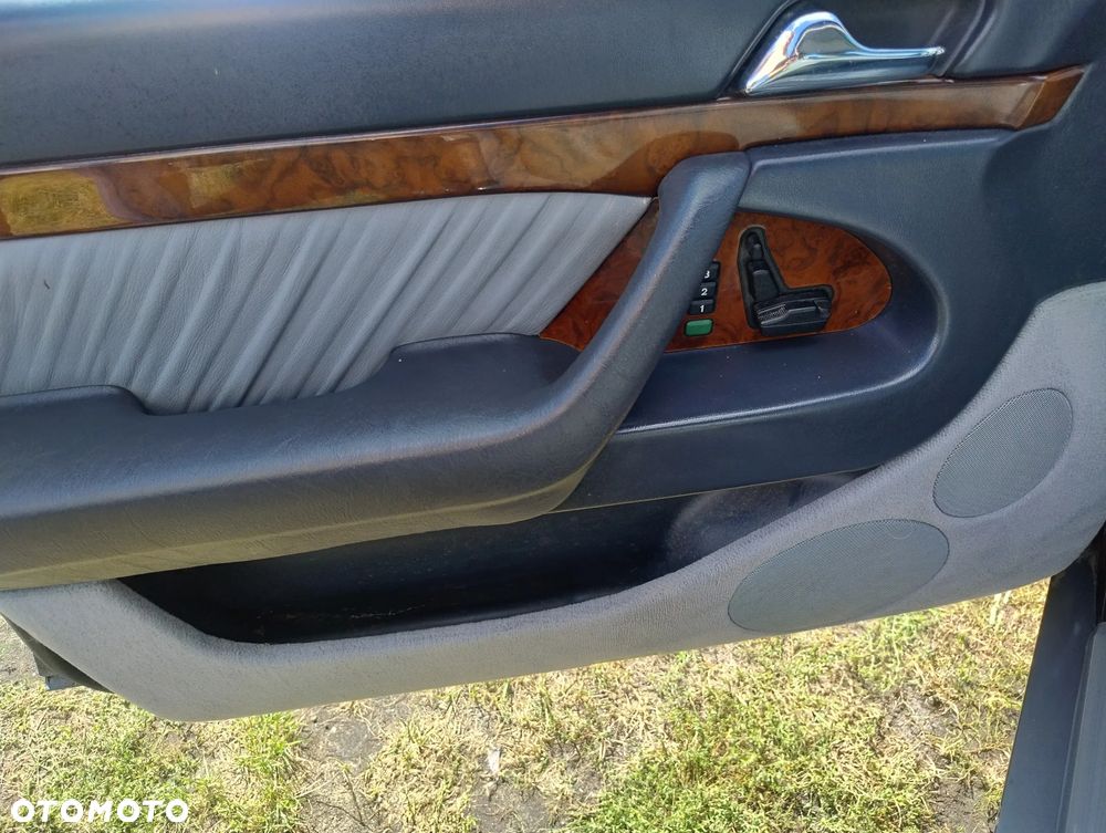 Mercedes-Benz Klasa S 500 L - 25