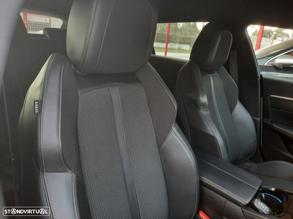 Peugeot 508 SW 1.6 Hybrid GT e-EAT8 - 39