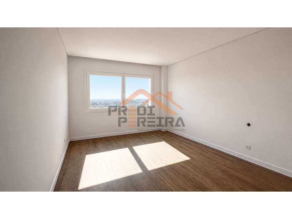 Apartamento T3, com dois estacionamentos, situados no ALVERCA PREST... - Grande imagem: 4/21