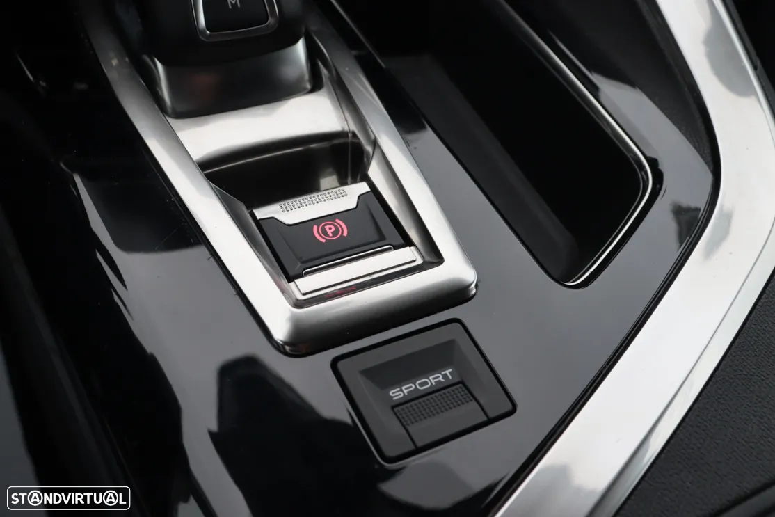 Peugeot 3008 PureTech 130 Stop & Start GPF EAT8 Active - 19