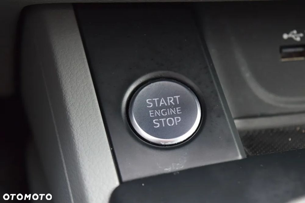 Audi A4 Limousine - 27