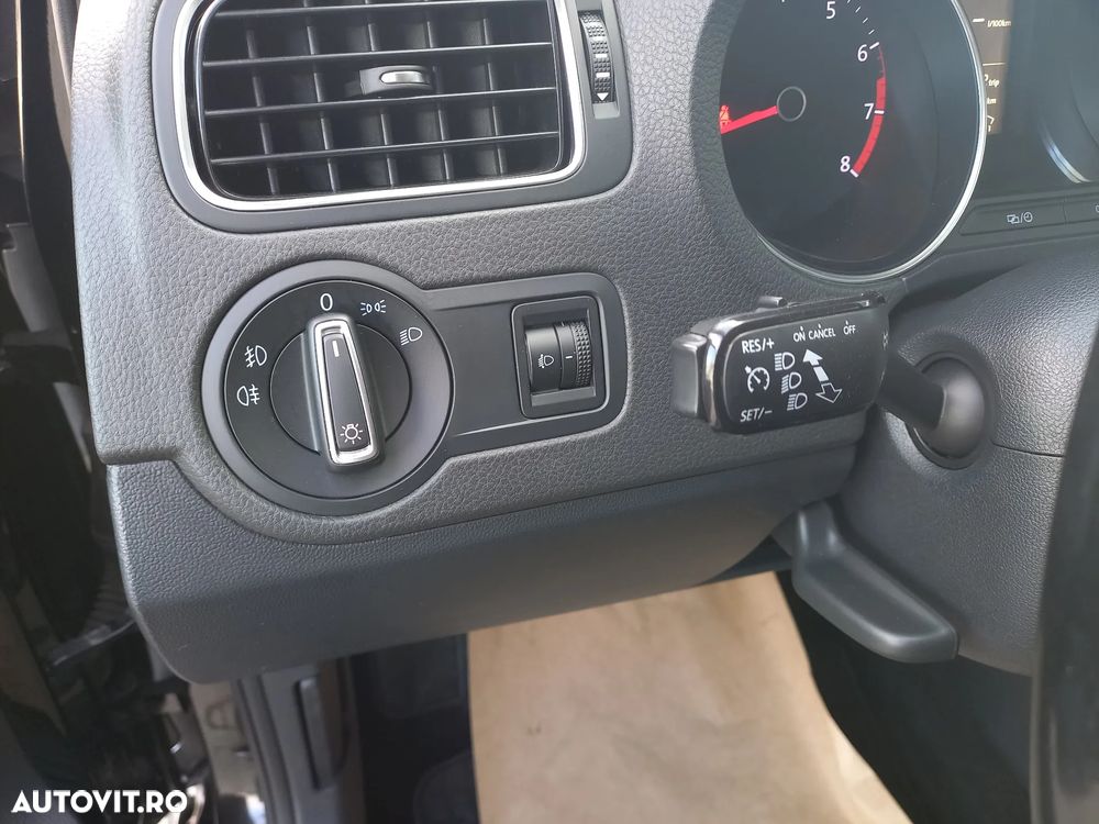 Volkswagen Polo 1.2 TSI BMT Comfortline - 19