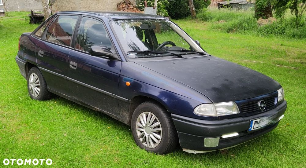 Opel Astra 1.4 Base - 3
