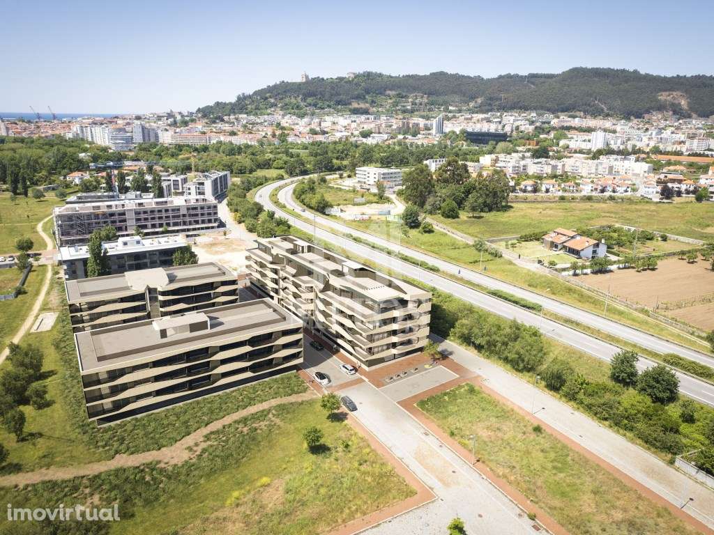 Fantástico apartamento T1, para venda, situado no Parque da Cidade - Grande imagem: 2/10