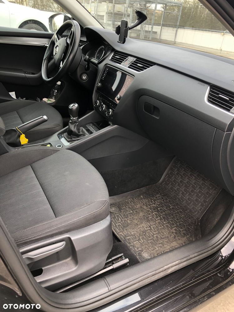 Skoda Octavia 1.6 TDI Ambition - 7