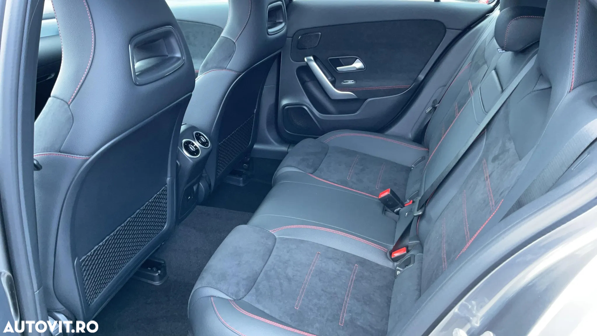 Mercedes-Benz A 250 e Aut. - 12