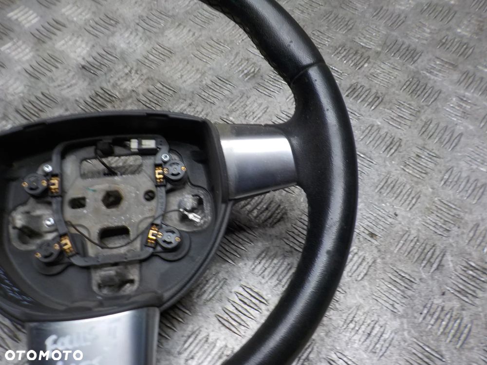FORD FOCUS MK2 LIFT KIEROWNICA - 4