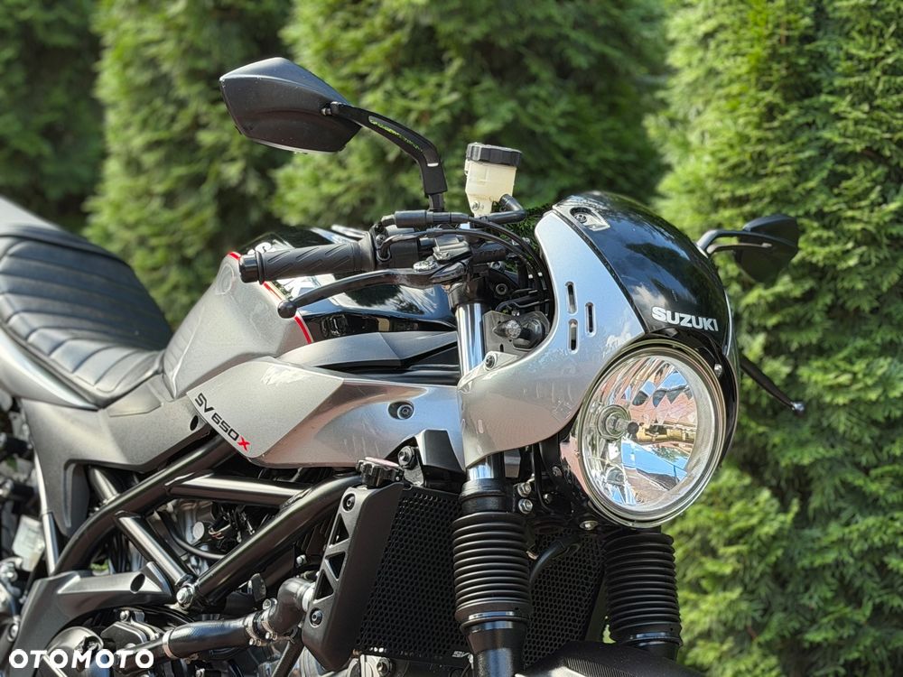 Suzuki SV - 11