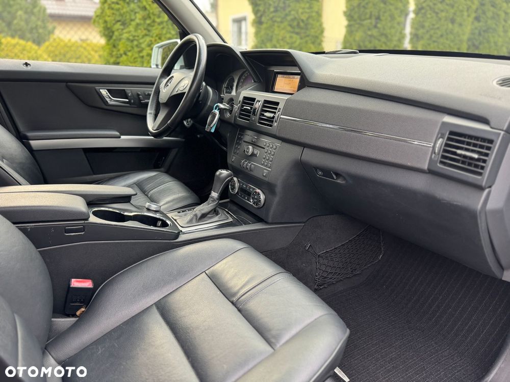 Mercedes-Benz GLK 350 4Matic 7G-TRONIC SPORT EDITION - 6