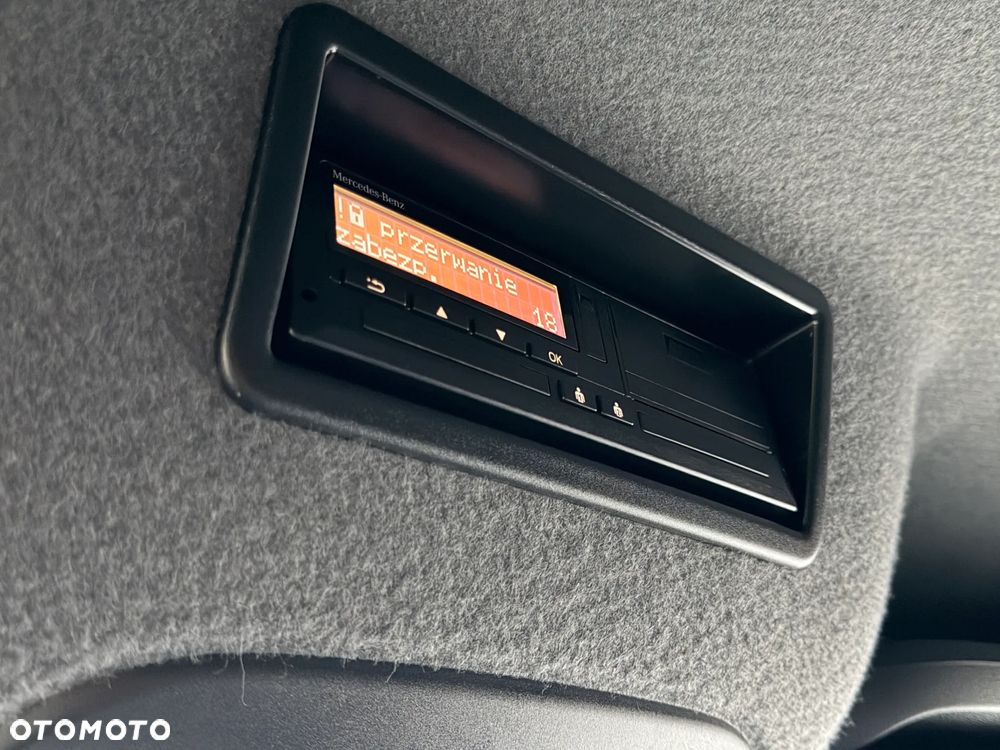 Mercedes-Benz SPRINTER // 319 CDI // 3.0 V6 190 KM // AUTOMAT // MAŁY PRZEBIEG //  BEZWYPADKOWY // L2H1 // FULL LED // SALON PL // 1 WŁ // - 28