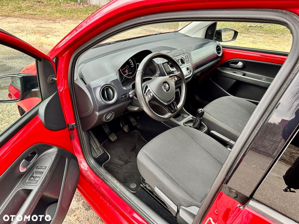 Volkswagen up! black style - 12