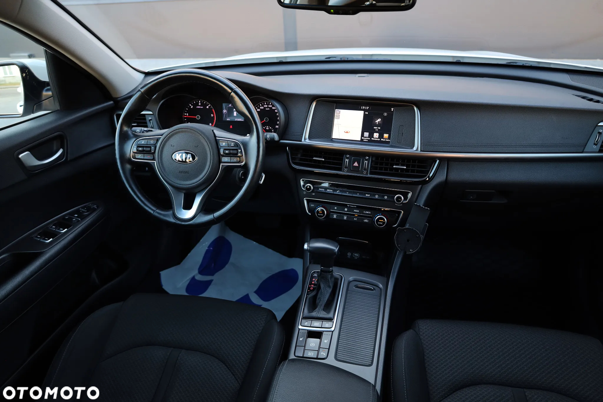 Kia Optima 1.7 CRDI L DCT - 26