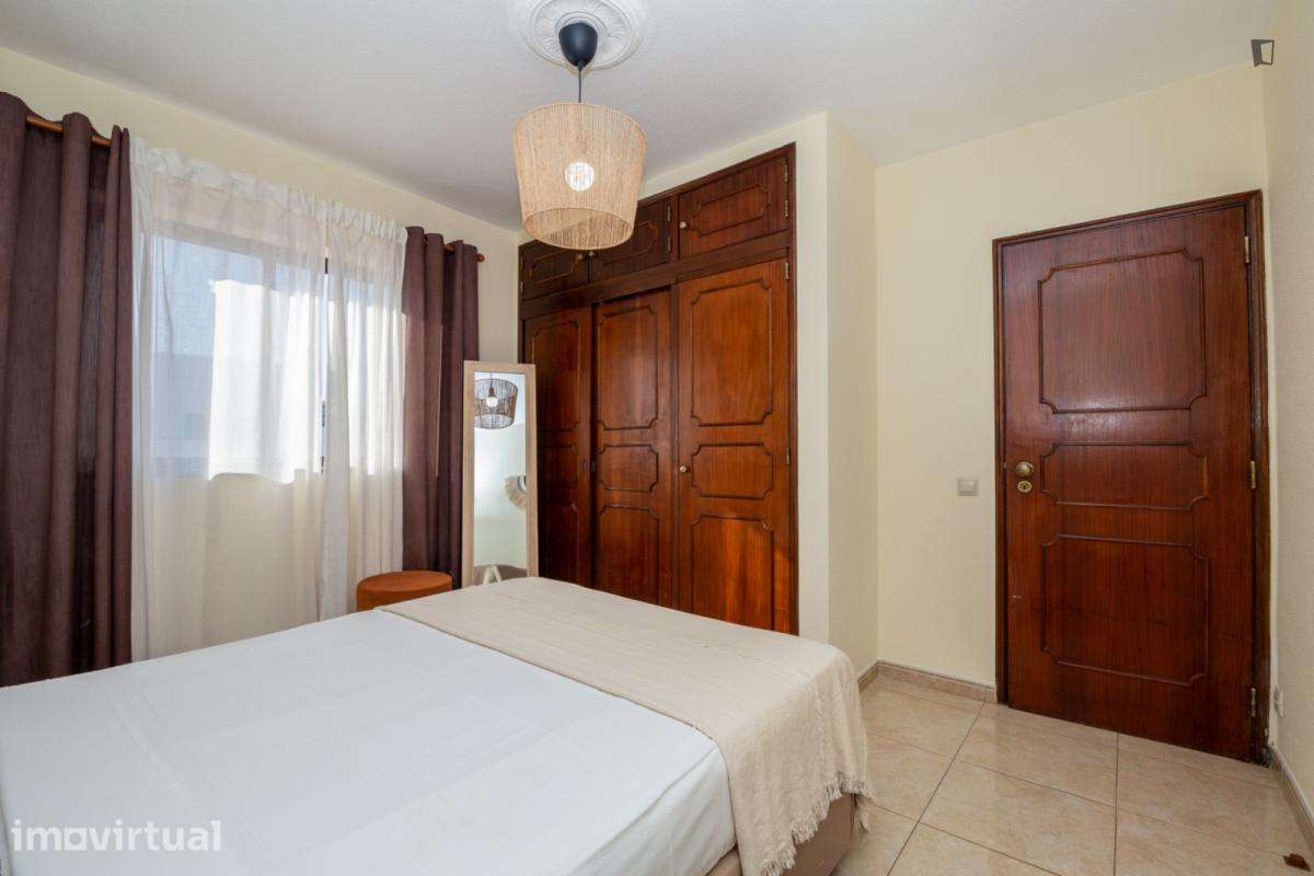 Apartamento com 1 quartos - localizado em Portimao - Grande imagem: 5/16