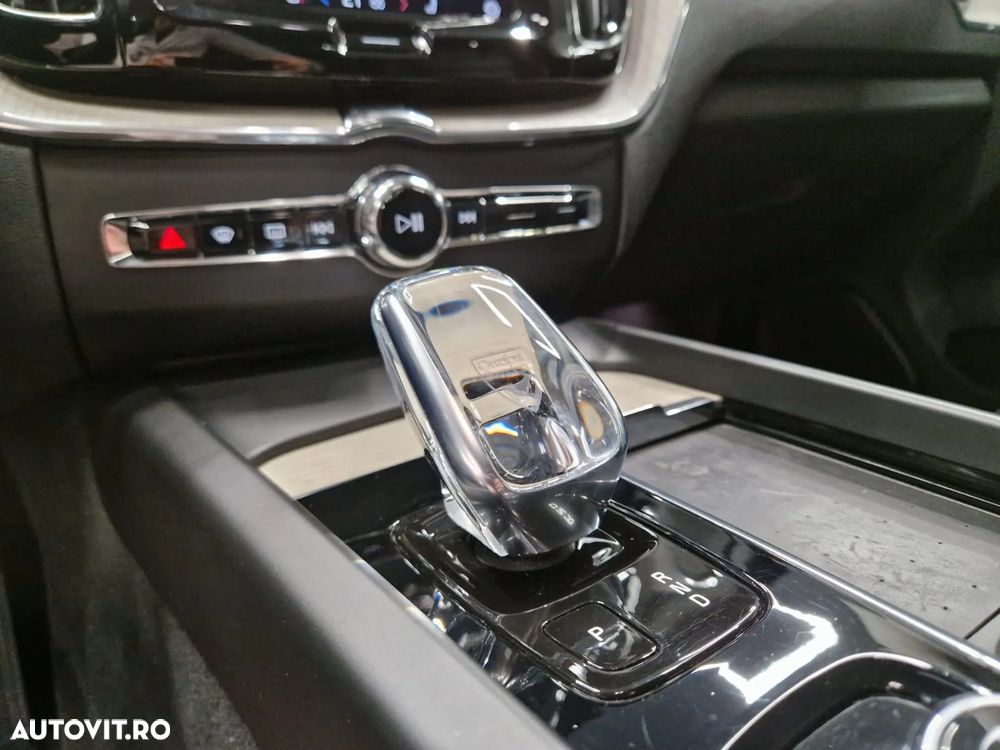 Volvo XC 60 B4 D Geartronic Inscription - 28