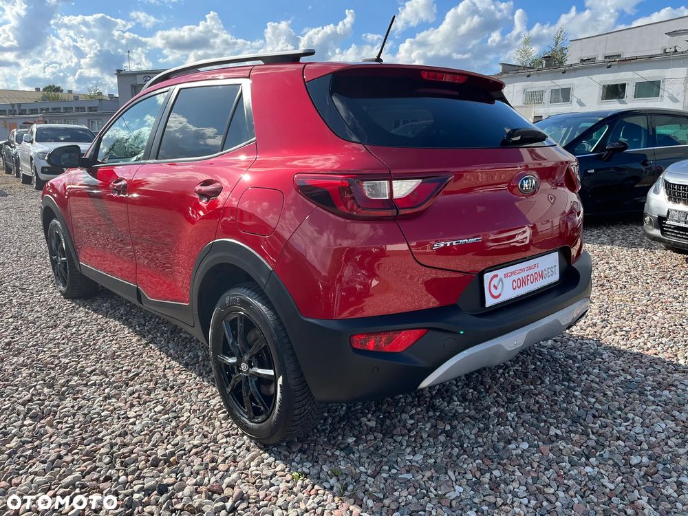 Kia Stonic - 8