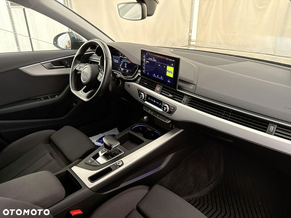 Audi A4 Allroad - 22