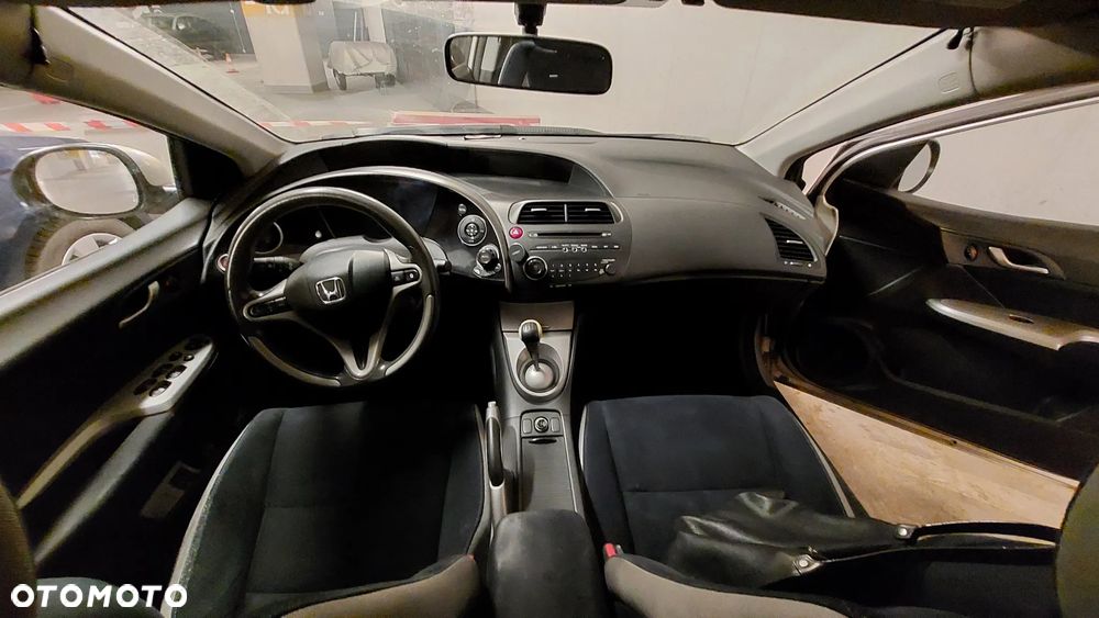 Honda Civic 1.4 Base - 10