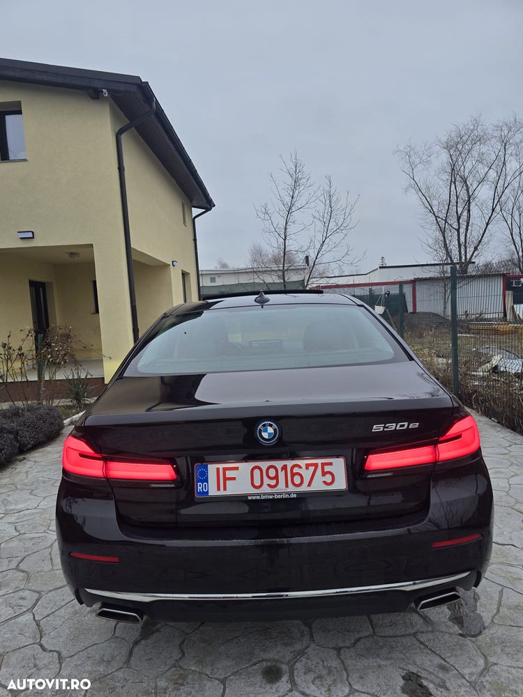 BMW Seria 5 530e Aut. Luxury Line - 5