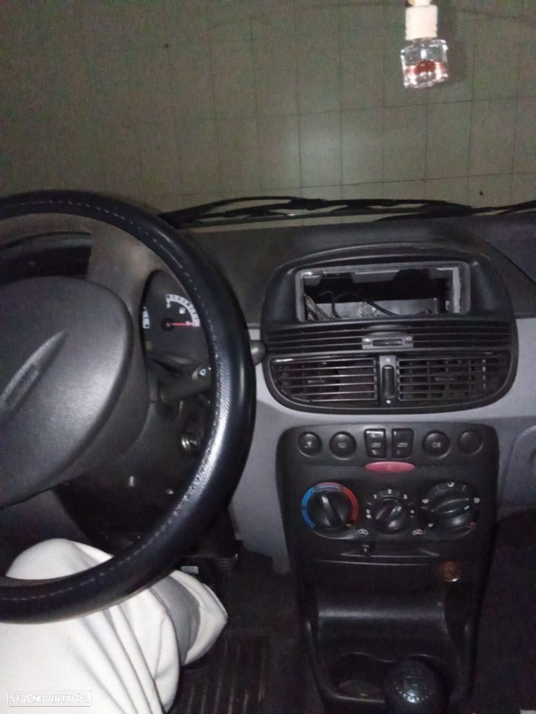 Fiat Punto 1.2 SX - 2