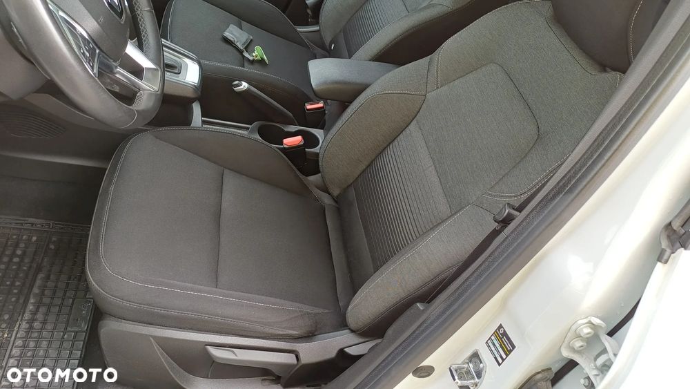 Renault Captur 1.3 TCe Zen EDC - 8
