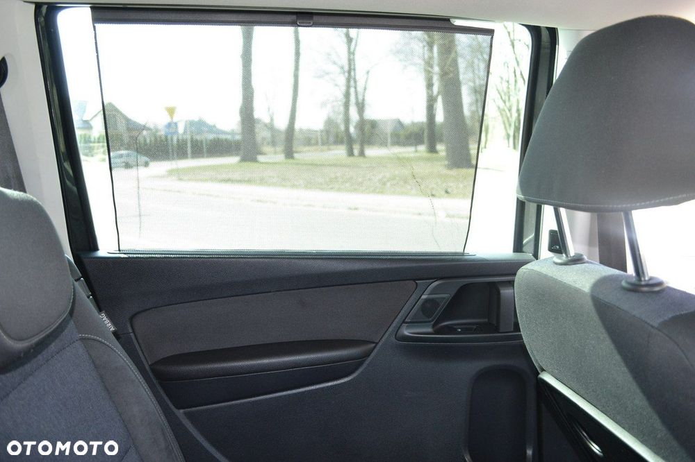 Volkswagen Sharan 2.0 TDI DSG BlueMotion Technology Highline - 28