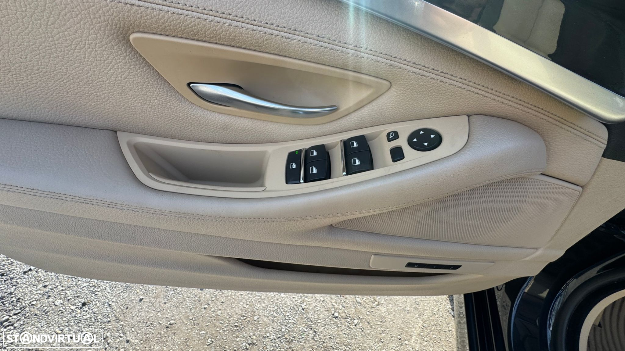 BMW 520 d Exclusive Auto 123g - 16
