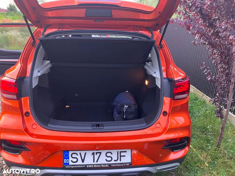 MG ZS 1.5 GSL 5MT Exclusive - 17