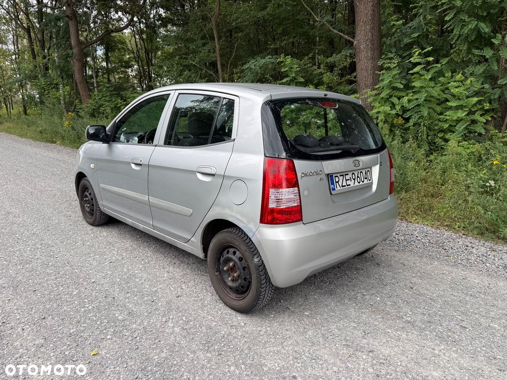 Kia Picanto 1.1 - 8