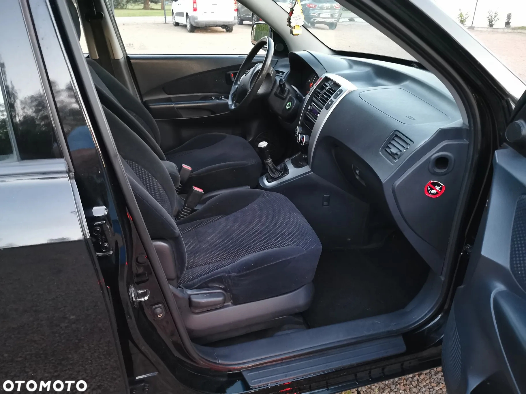 Hyundai Tucson 2.0 Comfort 2WD - 7
