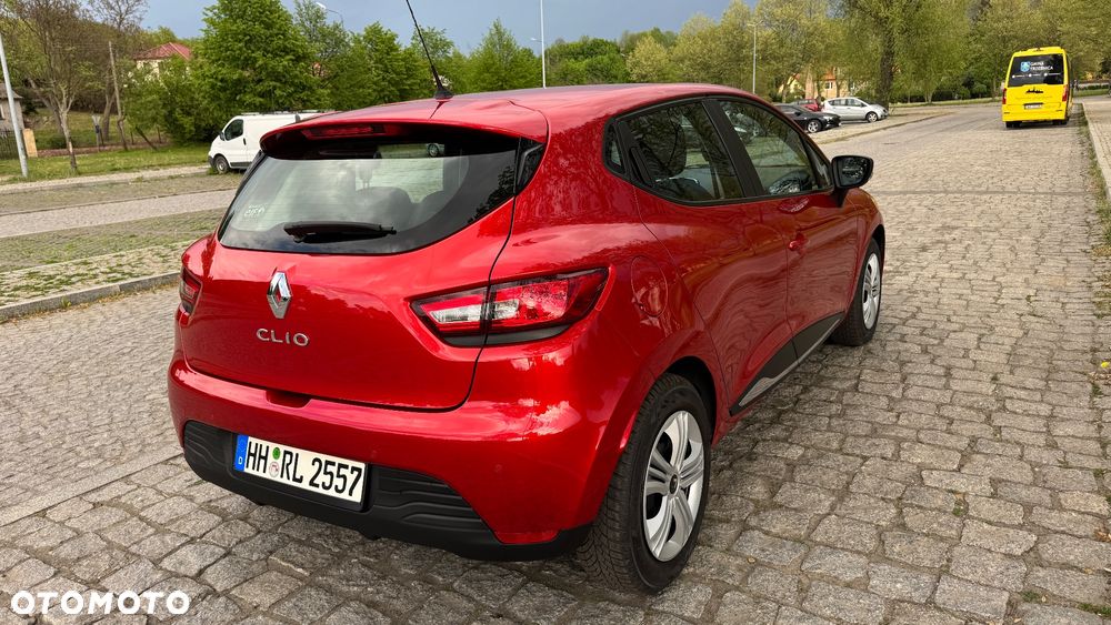 Renault Clio 1.2 16V Life - 13