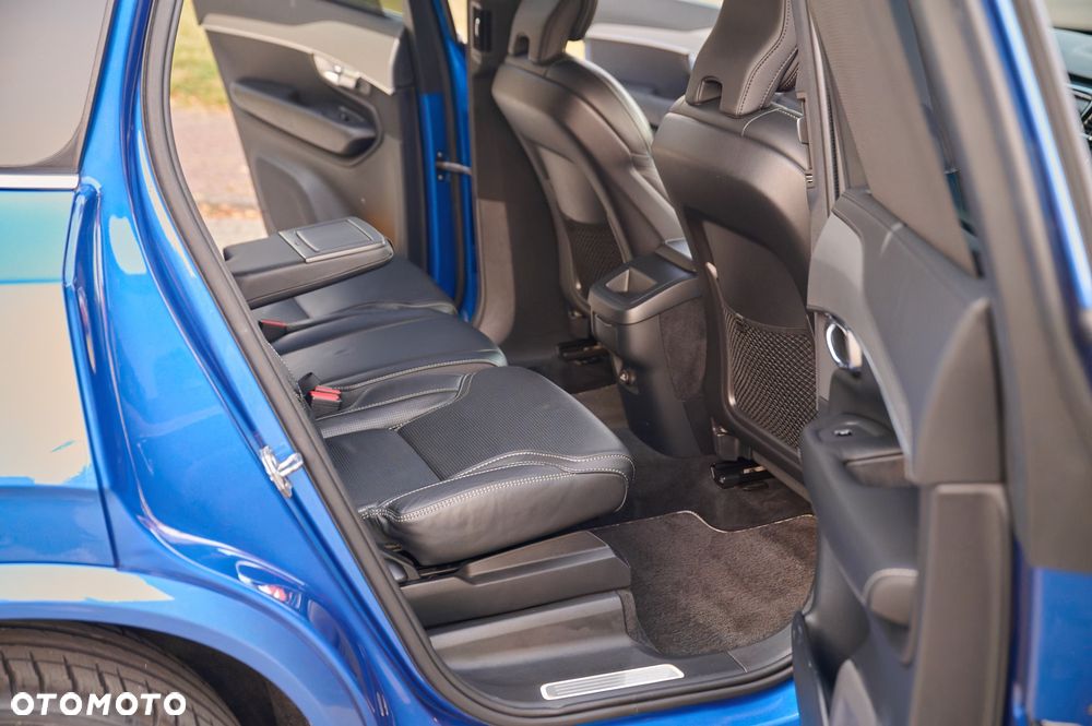 Volvo XC 90 T6 AWD R-Design - 25